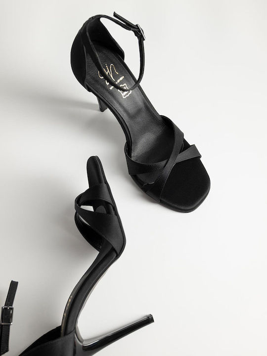 Gin Stoff Sandalen Schwarz