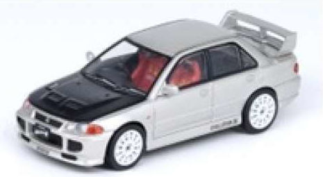 Моделна Фигура Автомобил Mitsubishi Lancer Evolution III Сребрист 1:64 Inno64