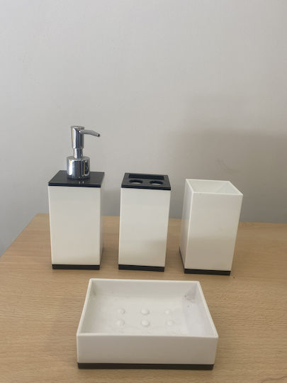 Set Accesorii Pentru Baie Din Plastic Alb 4 Bucăți