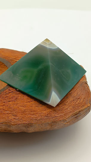 Green Agate Decorative Pyramid 124gr Green Agate Decorative Pyramid 124gr