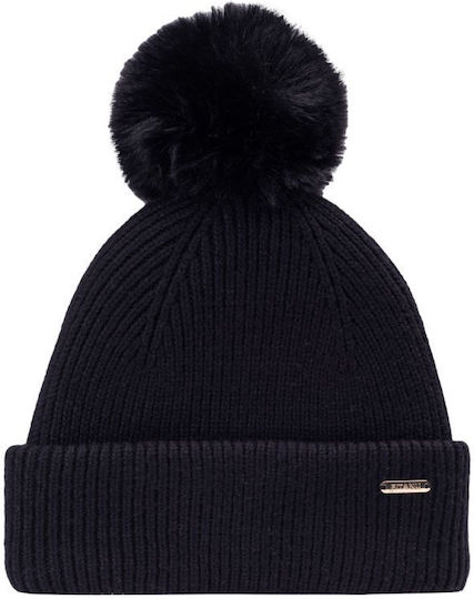 Pom Pom Beanie Beanie Knitted in Black color