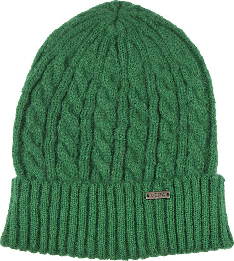 Beanie Beanie Knitted in Green color