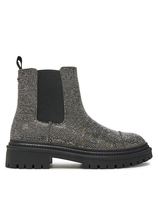 Steve Madden