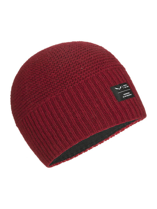 Sarner 2 Beanie Unisex Knitted Beanie in Burgundy Color