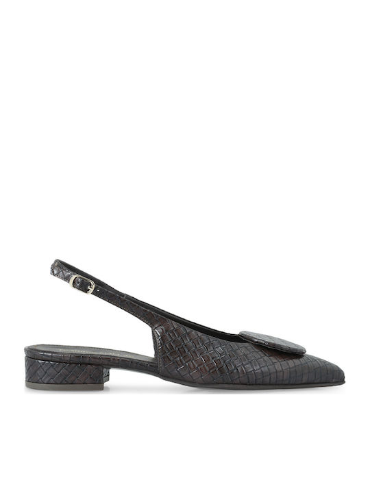 Pumps mit flachem Absatz Braun