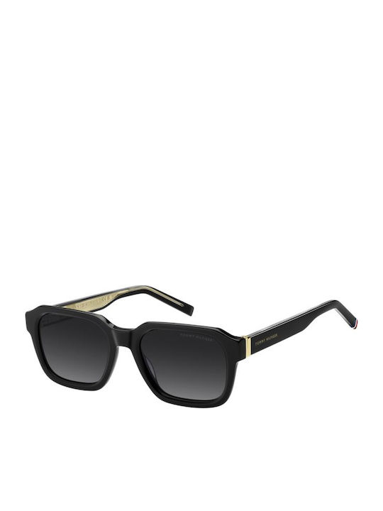 Tommy Hilfiger Men's Sunglasses with Black Horn...