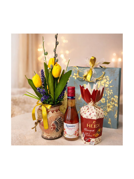 Set Elegant De Lalele Aurii Aranjament Floral În Vază Vin Rosé Heidi Praline