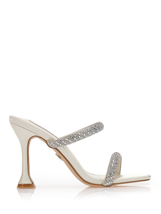 Tsoukalas Yfasmátina Pédila mit Strass Beige