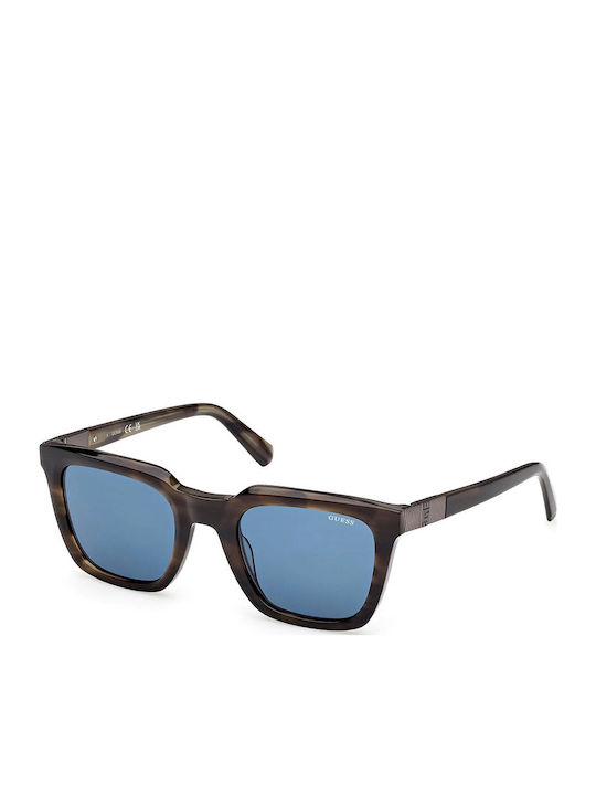 Guess Women's Sunglasses with Brown Frame and B...