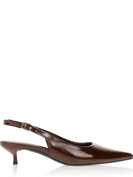 Tsoukalas Spitze Zehe Pumps aus Lackleder mit R...