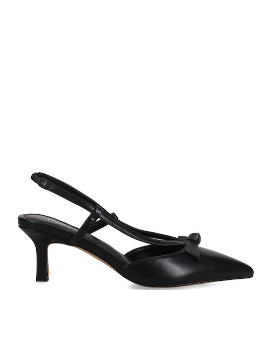 Pointed Toe Heels with Strap Black