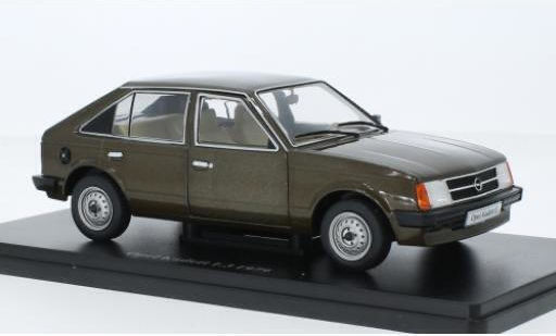 Opel Kadett D 1.3 1979 Scara 1:24 Model Replica Metalic Uși Deschise