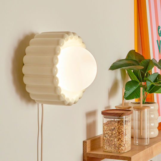 Modern Wall Lamp with G9 Socket and Switch White