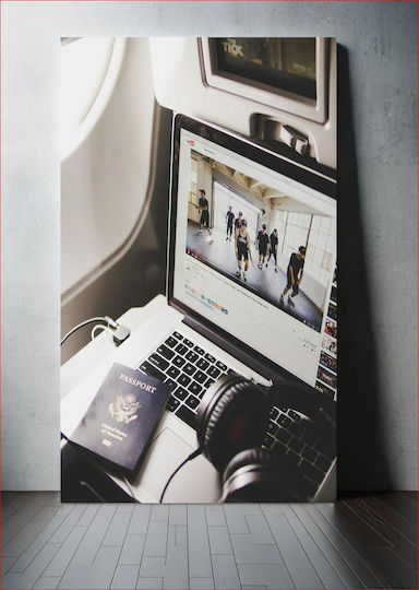 Πίνακας Watching Dance Video On Laptop During Travel Παρακολούθηση Βίντεο Χορού Φορητό Υπολογιστή Κατά Τη Διάρκεια Του Ταξιδιού 80x120 Πίνακας Watching Dance Video On Laptop During Travel Παρακολούθηση Βίντεο Χορού Φορητό Υπολογιστή Κατά Τη Διάρκεια Του Ταξιδιού 80x120