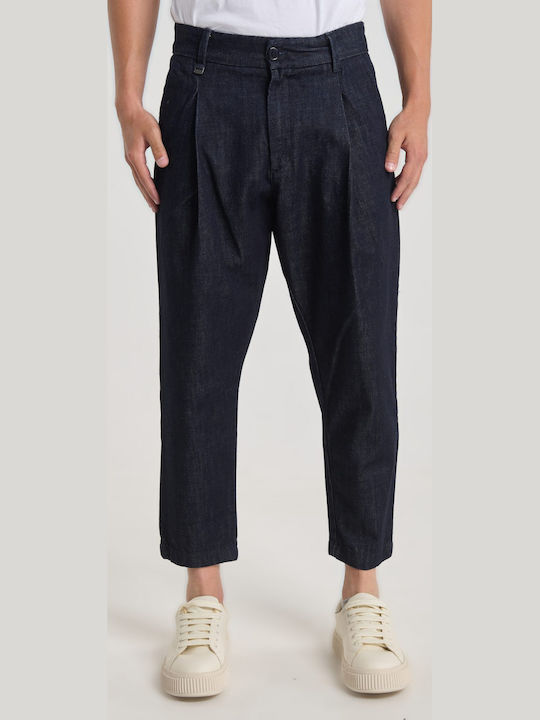 Trousers in Relaxed Fit Dark Blue Denim
