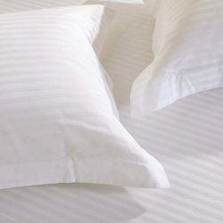 Aigaion Hotel-Kissenbezug Gestreift 78x52cm Aigaion Hotel-Kissenbezug Gestreift 78x52cm