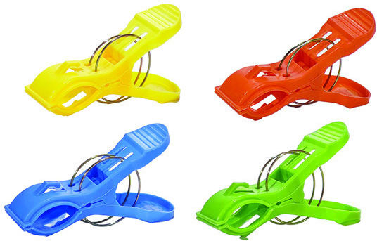 General Trade Plastic Clothespins 11.5cm 2 Pieces
