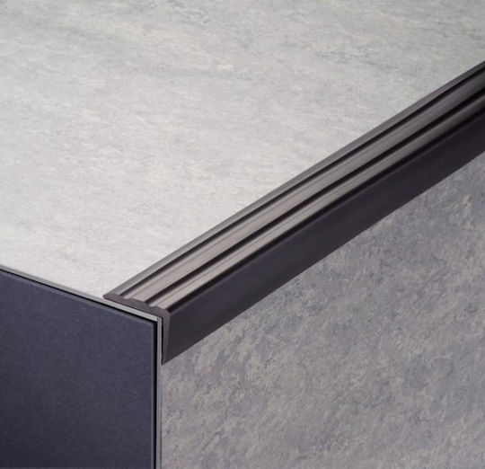 Γωνια Pvc Μαυρη 2.90cm X 2.40cm