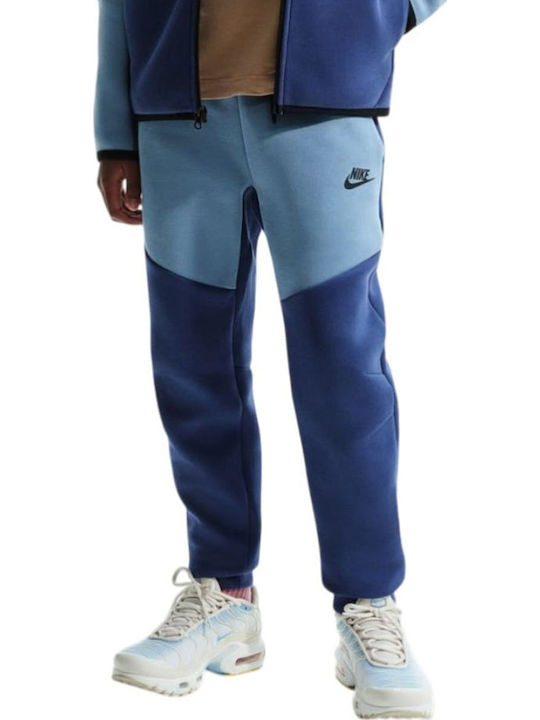 Nike Nike Kinder Trainingsanzug Tech Fleece Hv5...