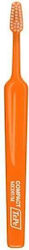 TePe Komfortable Manuelle Zahnbürste Medium Orange