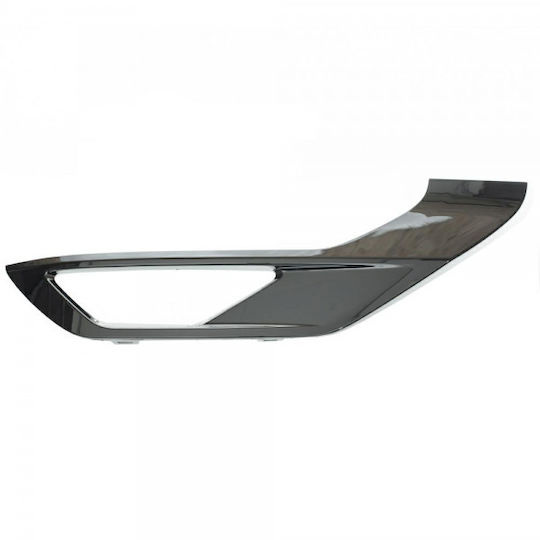Mitsubishi Outlander 2023 Right Chrome Fog Light Frame