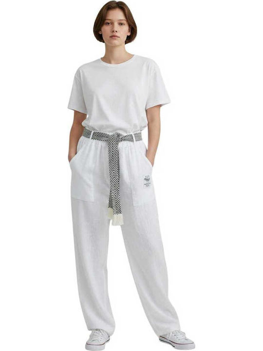 Women's High Rise Linen Capri Trousers in Relaxed Fit White