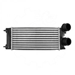 Радиатор на въздуха за пълнене Citroën Berlingo C4 Ii Ds Ds4 Ds5 Peugeot Partner 5008 I 308 I 3008 I 0384n9 Радиатор на въздуха за пълнене Citroën Berlingo C4 Ii Ds Ds4 Ds5 Peugeot Partner 5008 I 308 I 3008 I 0384n9