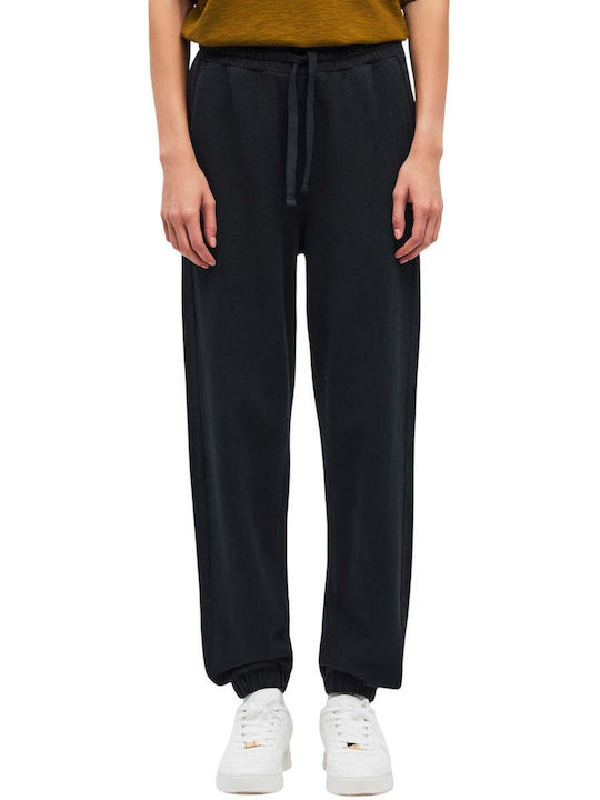 Dirty Laundry Fleece Black Sweatpants