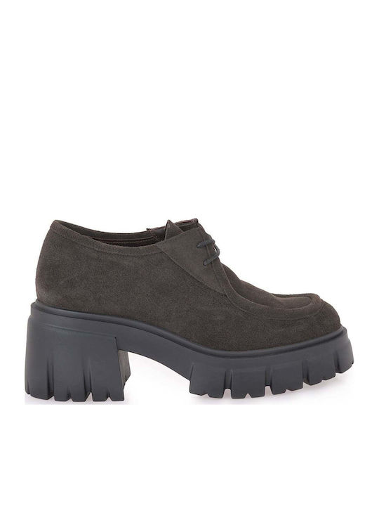 Tsakiris Mallas