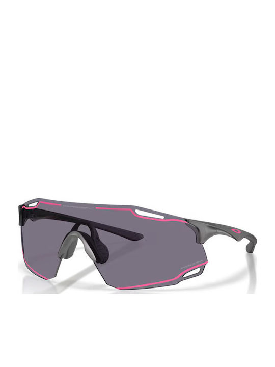 Cybr Dyno Unisex Sunglasses with Grey Horn-Rimmed Frame and Purple Lens
