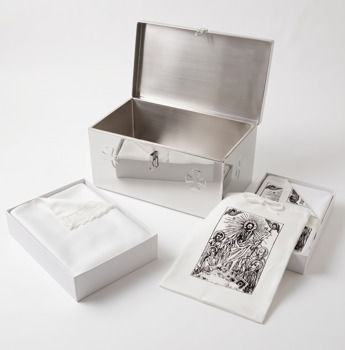 Exhumation Set with Single Stainless Steel Bone Box, Unprinted Bag and Sheet