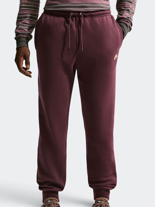 Nike Club Παντελόνι Φόρμας με Λάστιχο Burgundy ...