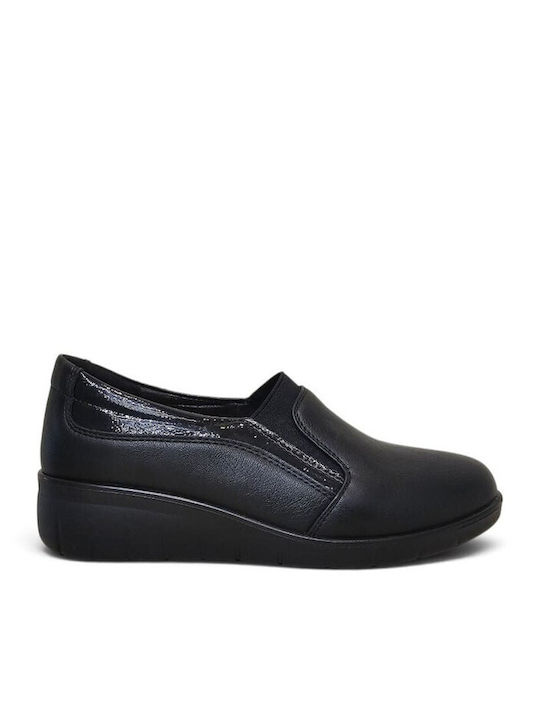 Women's Moccasins in Black