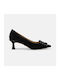Schwarze Pumps