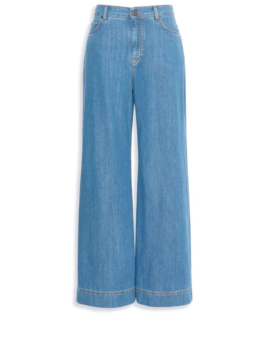 Damenjeans mit weitem Bein