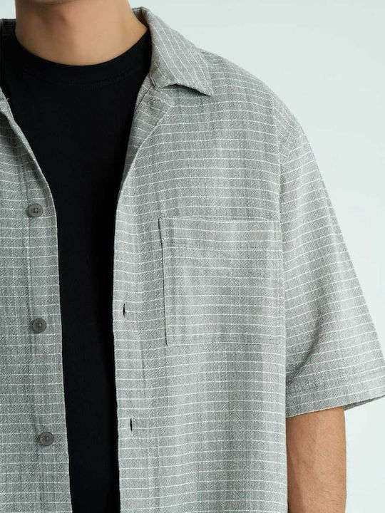 Short Sleeve Linen Shirt in a Wide Fit Grey