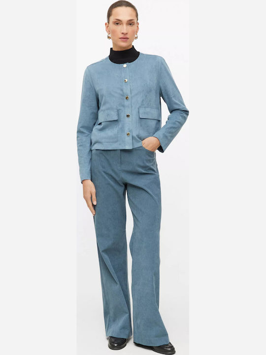 Damenhose aus blauem Cord