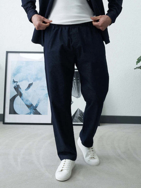Мъжки дънки с права кройка Regular Fit в тъмносиньо